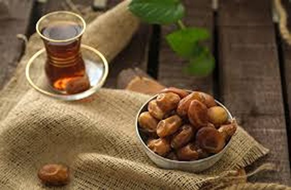 تصویر 4 از قیمت خرمای زاهدی خشک + فروش ویژه